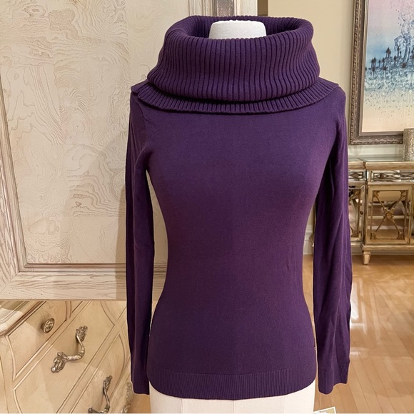 NWT MICHAEL Michael Kors Removable Cowl Neck Long-Sleeve Sweater - Picture 9 of 16